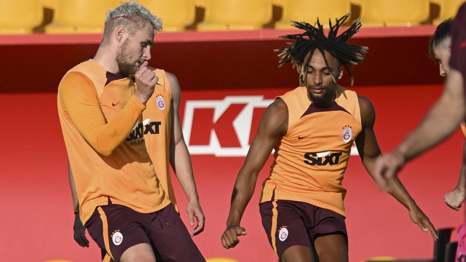 Galatasaray’dan sözleşme yenileme hamlesi